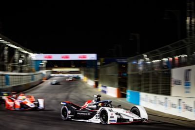 99 Wehrlein Pascal (ger), TAG Heuer Porsche Formula E Team, Porsche 99X Electric, action during the 2021 Diriyah ePrix, 1st round of the 2020–21 Formula E World Championship, on the Riyadh Street Circuit from February 25 to 27, in Riyadh, Saudi Arabia - Photo Germain Hazard / DPPI